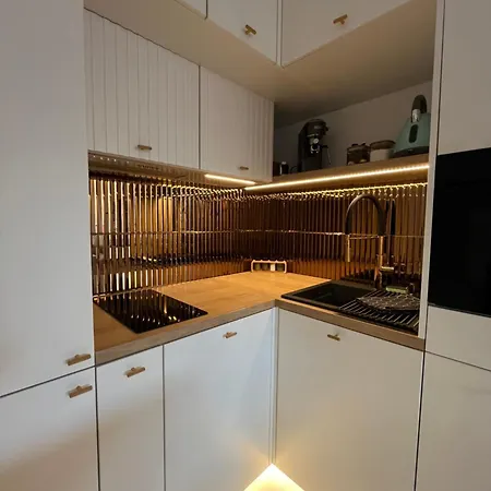 - Gorczewska - Metro Mlynow Apartment